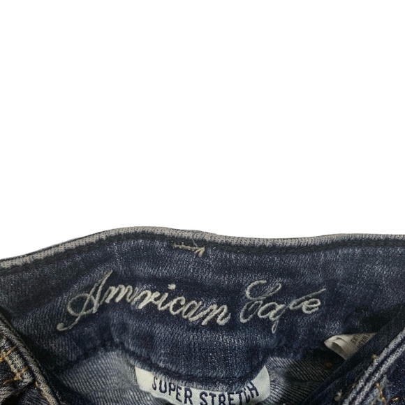 Girl's American Eagle Blue Jeans - Picture 2 of 3